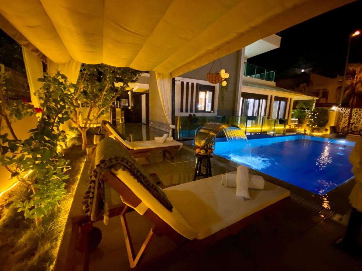 Villa Annabèll1 Havuzlu Jakuzili Triplex Lux villa Belek Dış mekan fotoğraf