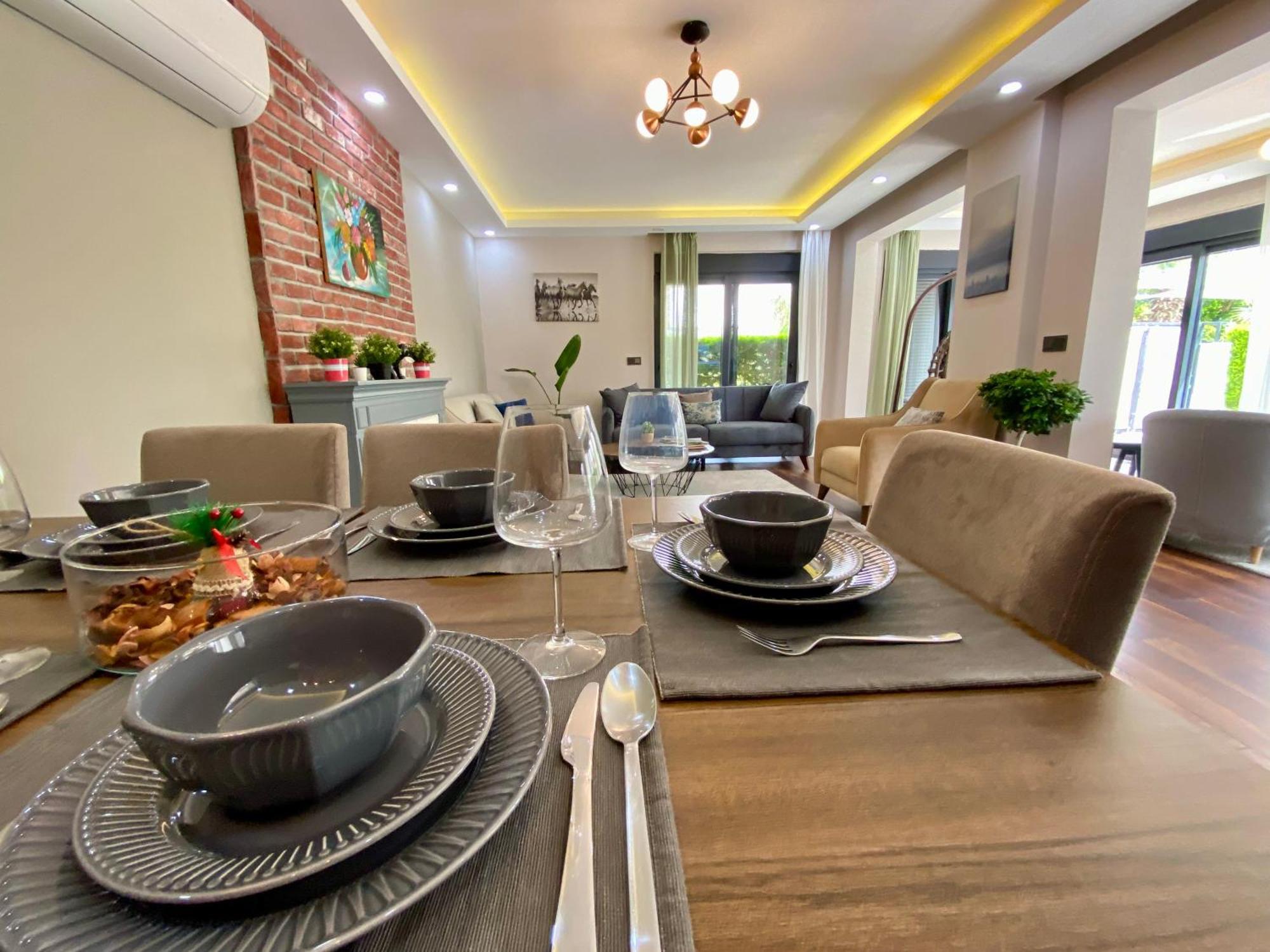 Villa Annabèll1 Havuzlu Jakuzili Triplex Lux villa Belek Dış mekan fotoğraf