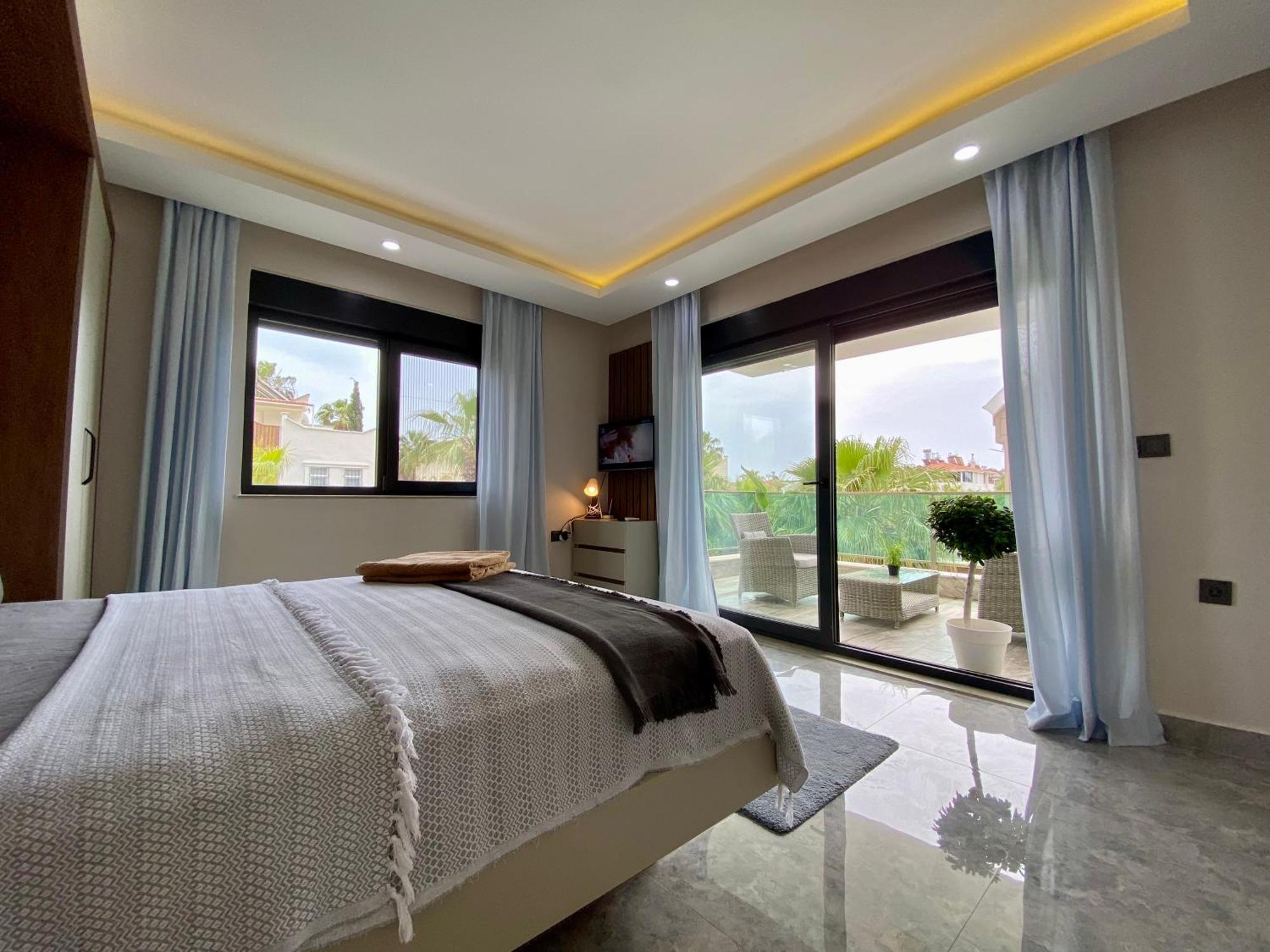 Villa Annabèll1 Havuzlu Jakuzili Triplex Lux villa Belek Dış mekan fotoğraf